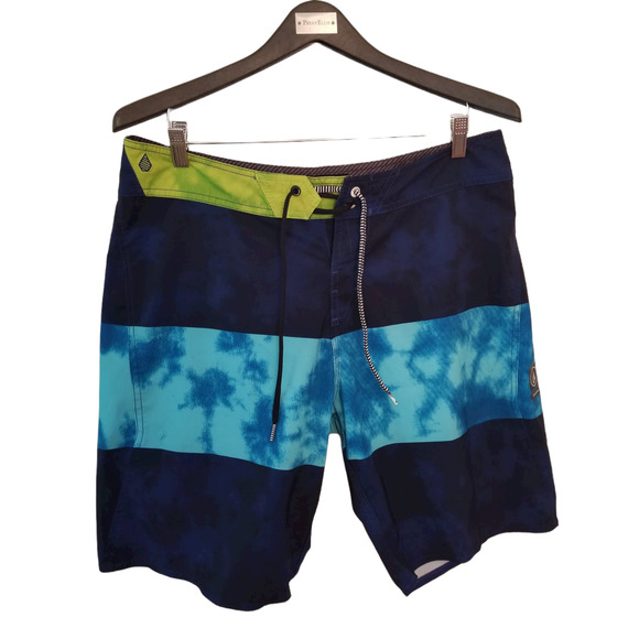 Volcom Mod-Tech Swim Multicolor Shorts Men's Size 34 Inseam‎ 9 in - Picture 1 of 8